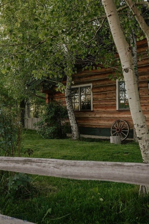 8480 Gooch Hill Road, Bozeman, MT 59718 photo 5