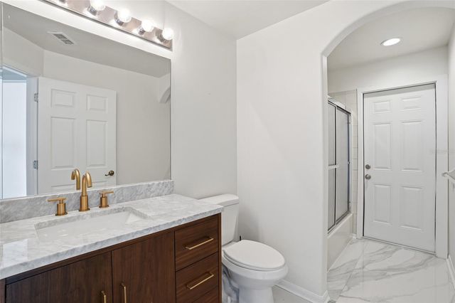 571 CHAMONIX AVENUE S, Lehigh Acres, FL 33974