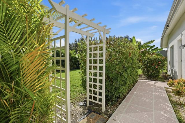 571 CHAMONIX AVENUE S, Lehigh Acres, FL 33974