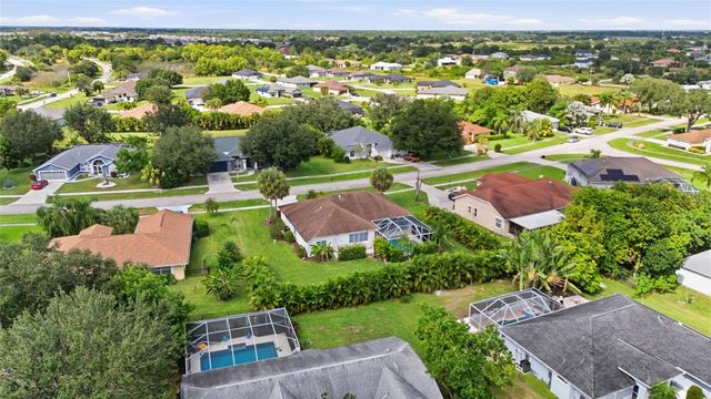 571 CHAMONIX AVENUE S, Lehigh Acres, FL 33974