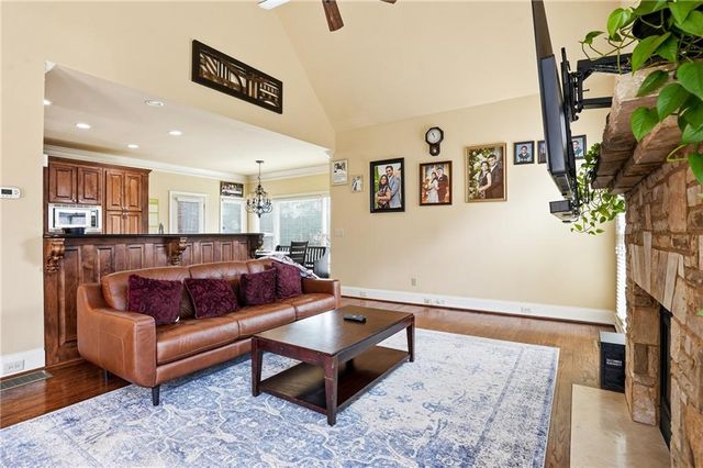 930 Old Tucker Road, Stone Mountain, GA 30087