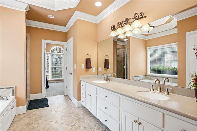 930 Old Tucker Road, Stone Mountain, GA 30087