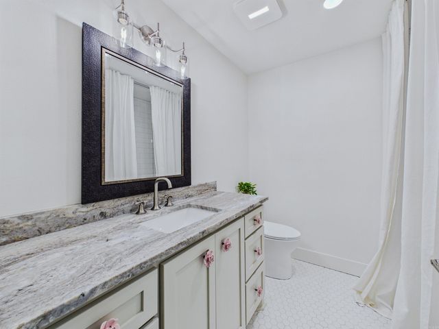 3301 N Rodney Parham Road, Little Rock, AR 72212