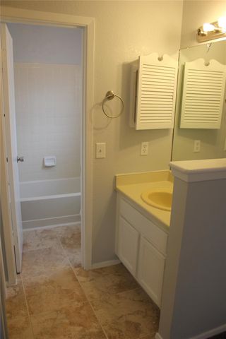 504 Sierra CV 504, Round Rock, TX 78664