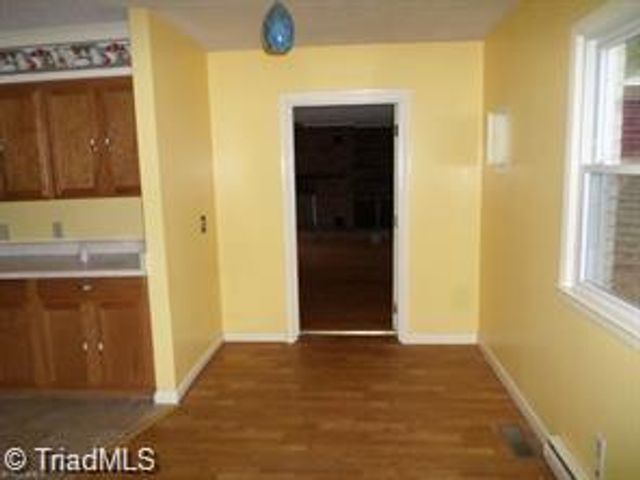 125 Florida Avenue, Mount Airy, NC 27030