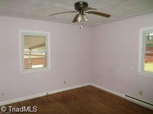 125 Florida Avenue, Mount Airy, NC 27030