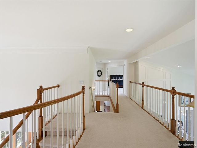 5631 Skye Court, Rochester, MI 48306