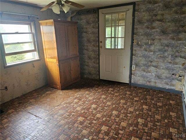 8137 Grant Avenue Road, Sennett, NY 13166