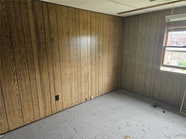 8137 Grant Avenue Road, Sennett, NY 13166