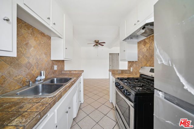 1220 N Ogden Drive 12, Los Angeles, CA 90046