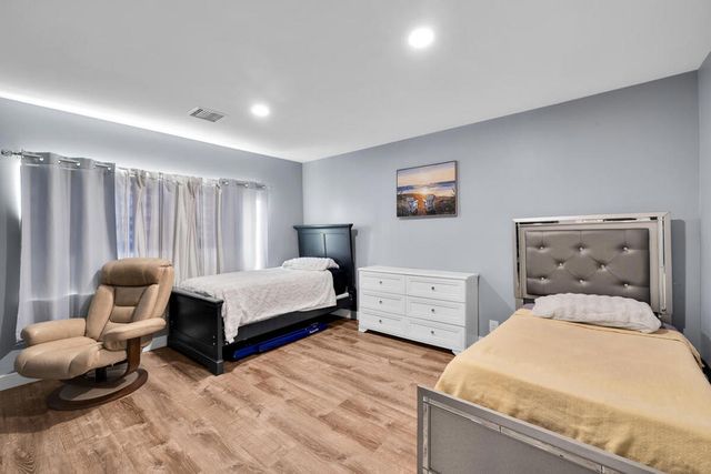 32228 Wells Fargo, Thousand Palms, CA 92276