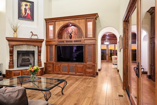 766 Meridian Road, Eagle Point, OR 97524