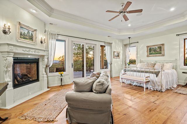 766 Meridian Road, Eagle Point, OR 97524