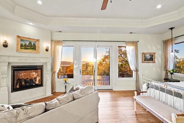 766 Meridian Road, Eagle Point, OR 97524