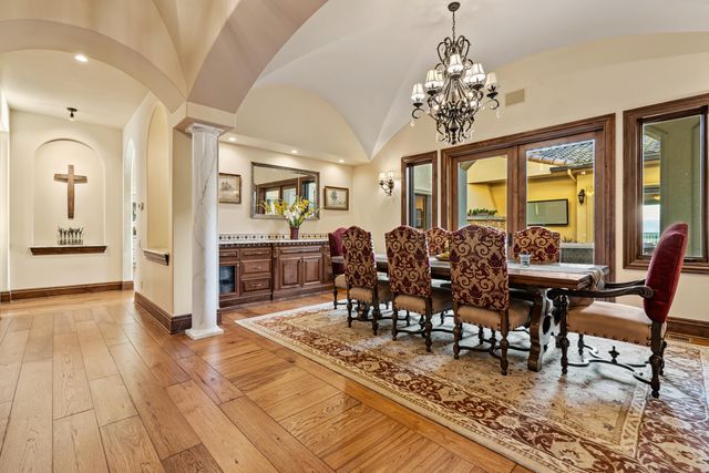 766 Meridian Road, Eagle Point, OR 97524