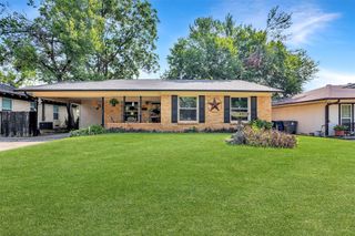 1924 Las Cruces Lane, Dallas, TX 75217