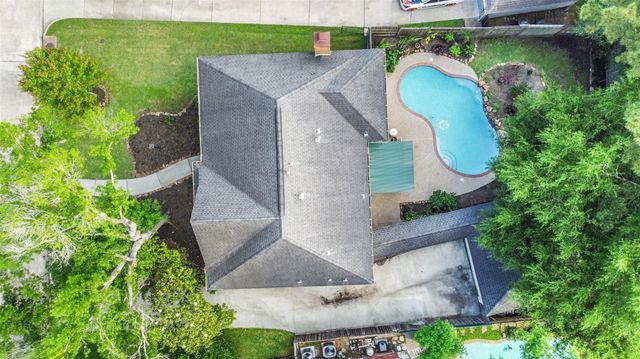 3319 Woodland View Drive, Houston, TX 77345