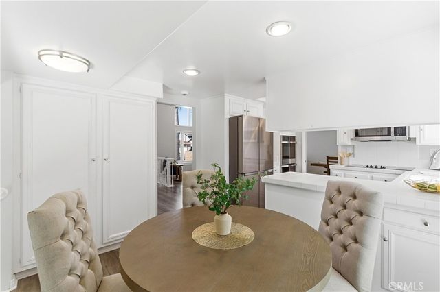 6862 Defiance Drive, Huntington Beach, CA 92647