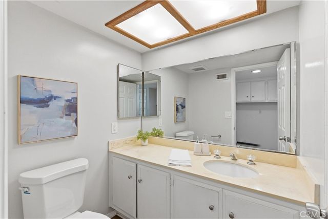 6862 Defiance Drive, Huntington Beach, CA 92647