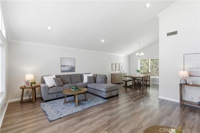 6862 Defiance Drive, Huntington Beach, CA 92647