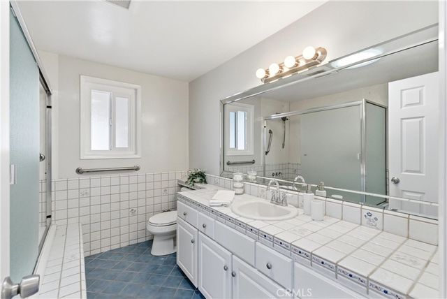 6862 Defiance Drive, Huntington Beach, CA 92647
