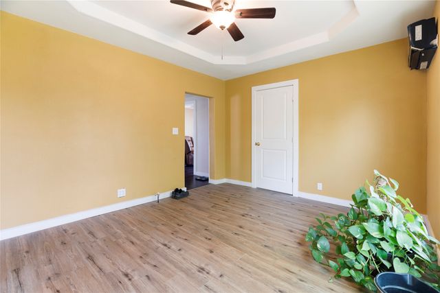 300 S Wall Street, Itasca, TX 76055