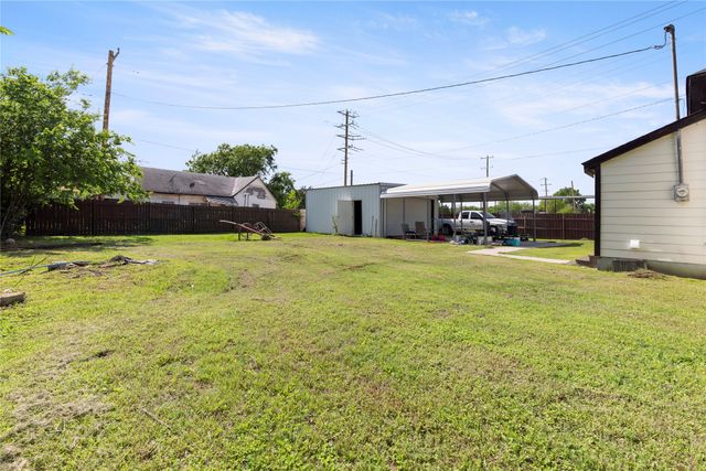 300 S Wall Street, Itasca, TX 76055