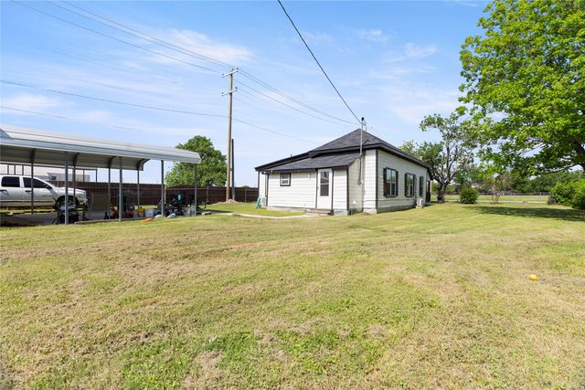 300 S Wall Street, Itasca, TX 76055