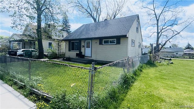 2165 Seneca Avenue, Niagara Falls, NY 14305
