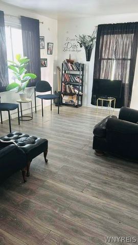 2165 Seneca Avenue, Niagara Falls, NY 14305