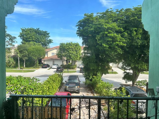 12737 WESTHAMPTON Circle, Wellington, FL 33414