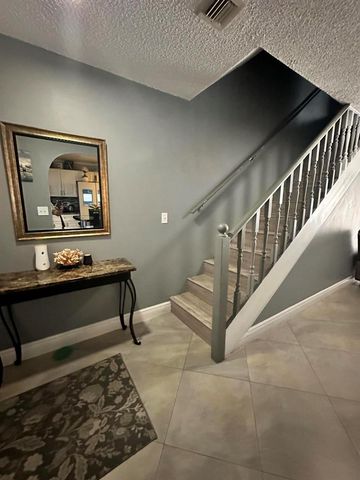 12737 WESTHAMPTON Circle, Wellington, FL 33414