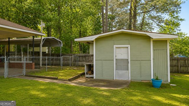 329 Edgewater Drive, Macon, GA 31220