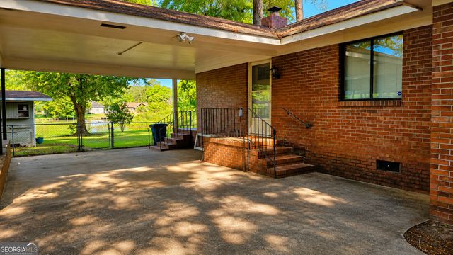 329 Edgewater Drive, Macon, GA 31220
