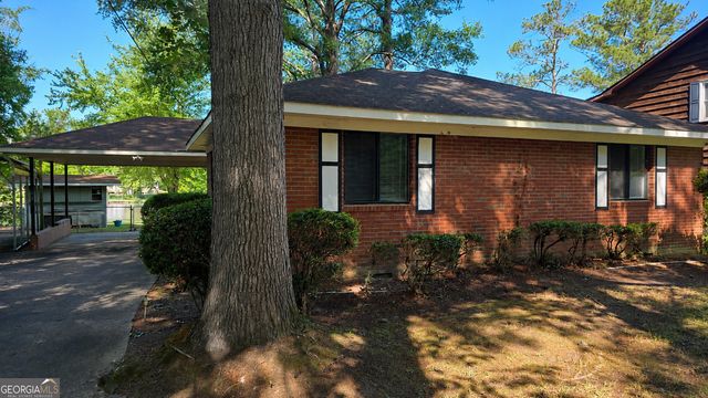 329 Edgewater Drive, Macon, GA 31220