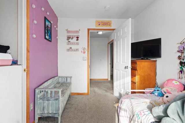 2402 OLD IVY ROAD, De Pere, WI 54115