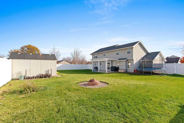 2402 OLD IVY ROAD, De Pere, WI 54115