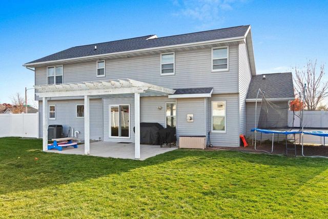 2402 OLD IVY ROAD, De Pere, WI 54115