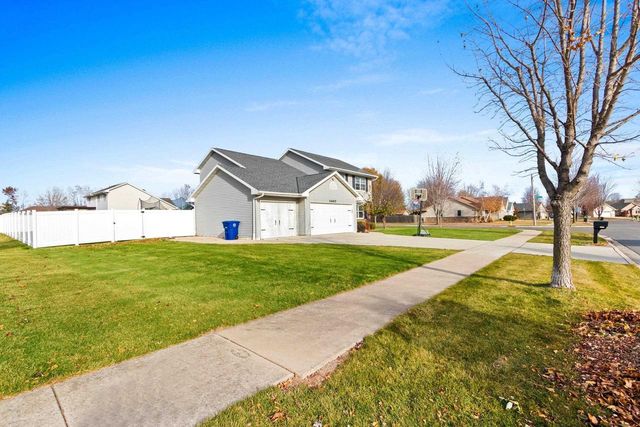 2402 OLD IVY ROAD, De Pere, WI 54115