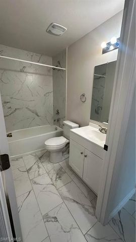 1109 Gleason PKWY, Cape Coral, FL 33914