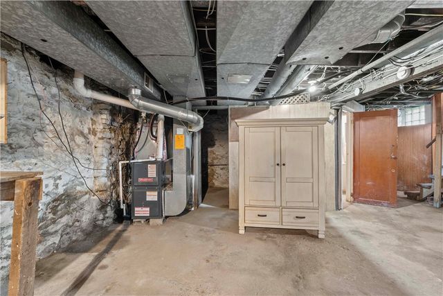 361 Library PLACE, Oakmont, PA 15139