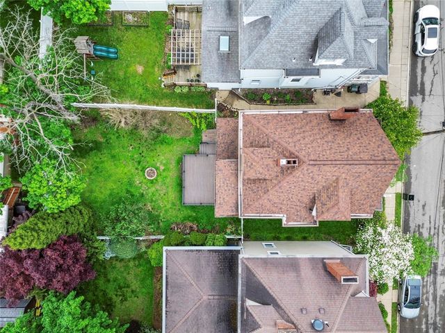 361 Library PLACE, Oakmont, PA 15139