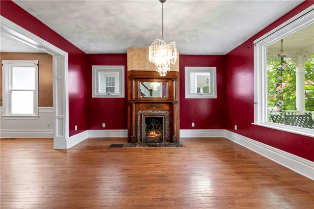 361 Library PLACE, Oakmont, PA 15139