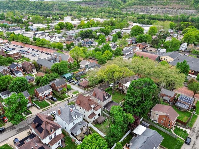 361 Library PLACE, Oakmont, PA 15139