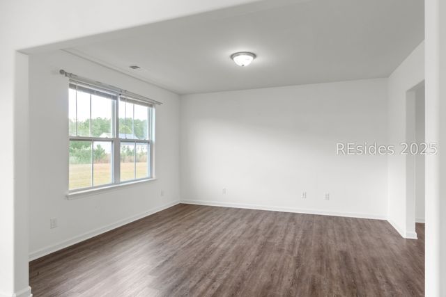 156 Red Pine Rd, Ridgeland, SC 29936