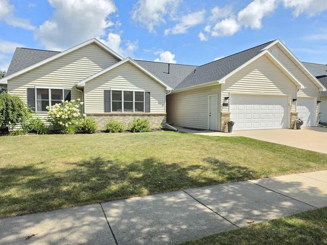 3226 E GREENLEAF DRIVE, Appleton, WI 54913