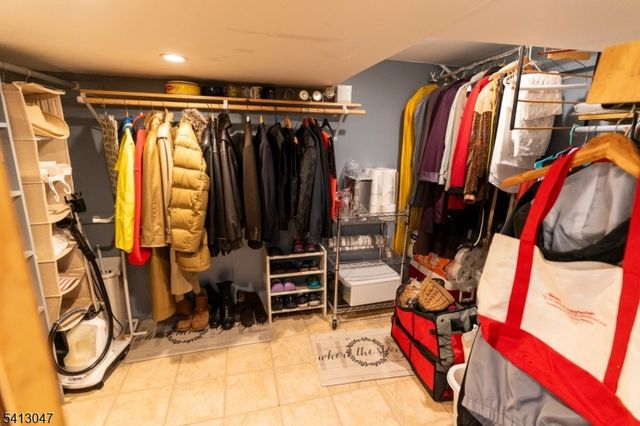 165 Ward St, Maywood Boro, NJ 07607