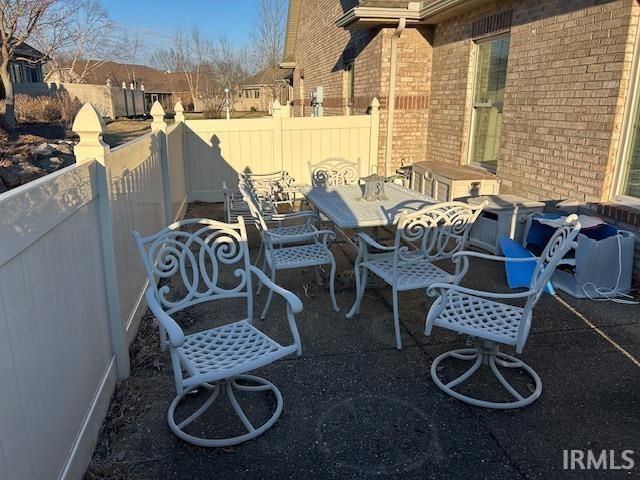 130 Cub Cove, Evansville, IN 47712