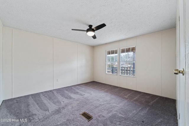 101 Aberdeen Lane, Jacksonville, NC 28540