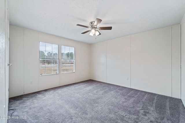 101 Aberdeen Lane, Jacksonville, NC 28540